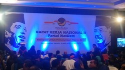 Lewat Pintu Berbeda, Jokowi-JK Tiba di Rakernas NasDem
