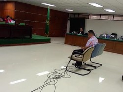 Rugikan Pemprov DKI Rp 459 Juta, Lurah Ceger Divonis 18 Bulan Penjara