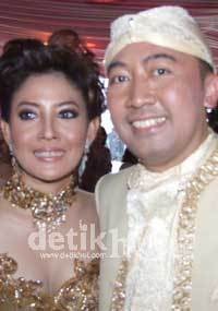 Diperiksa Polisi, Peggy Melati Tak Tahu Keberadaan Wisnu Tjandra