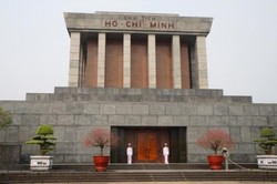 Musoleum Ho Chi Minh, Makam Bapak Bangsa Vietnam