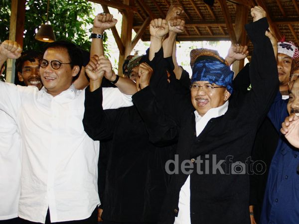 JK Dikukuhkan Masyarakat Adat Sunda