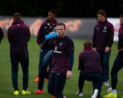Nasib Inggris Bukan di Pundak Wayne Rooney