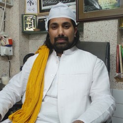 Berkenalan dengan Syed Salman Chishty, Sufi di Film Haji Backpacker