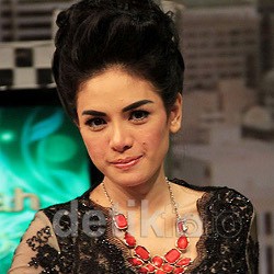 Sahabat Akui Nikita Mirzani Tengah Hamil 5 Bulan