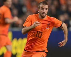 Cedera Betis, Van der Vaart Batal Tampil di Piala Dunia