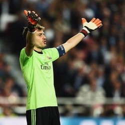 Madrid Tak Berniat Lepas Casillas