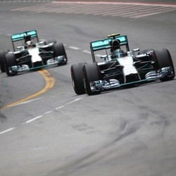 Persaingan di Tim Mercedes Diharapkan Jadi Kompetisi yang Menarik