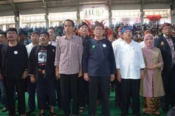 Deklarasi Relawan di Bandung, Jokowi: Pertarungan di Jabar Paling Berat