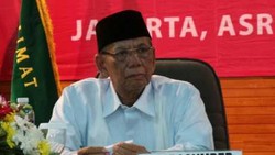 Hasyim Muzadi: Hentikan Saling Serang Soal Agama Antara Para Capres