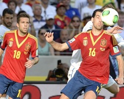 Hadapi Bolivia, Spanyol Masih Nantikan Kabar dari Duo Barca