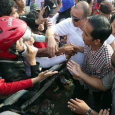 Kedatangan Jokowi di Porong Disambut Tangis Korban Lumpur Lapindo