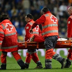 Menilik Standar Keselamatan dalam Sepakbola