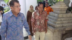JK Bersama Istri Berziarah ke Makam Pangeran Diponegoro