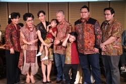 Anne Avantie: Saya Tidak Mau Berlari Kencang dan Meninggalkan Keluarga