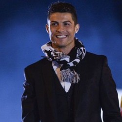 Ronaldo Tak Tahu Seberapa Kaya Dirinya Kini