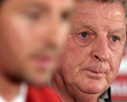 Hodgson Mengaku Sedikit Pusing Susun Skuat Inggris