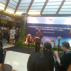Garuda Resmi Terbang Nonstop Jakarta-Amsterdam