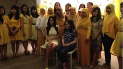 Pemenang Kompetisi Menulis Sunsilk Makan Malam Bersama Titi Kamal