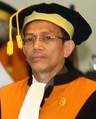 Apa Alasan Hakim Agung Prof Dr Surya Jaya Menghukum dr Ayu Dkk?
