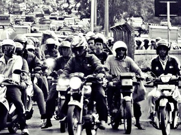 Ya, Ketangkap Kamera Tidak Pakai Helm