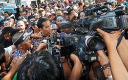 Jokowi Sambangi Taman Menteng, Ratusan Pendukung Bersorak