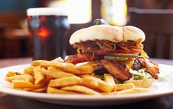 Tak Mampu Bayar Makanan, Pria ini Pura- pura Pingsan di Restoran