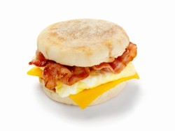 Yuk, Bikin English Muffin yang Gurih Empuk untuk Sarapan!