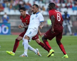 Pelatih Portugal Puji William Carvalho dan Eder