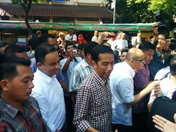 Jokowi Selalu Ditempel Ketat Anies Baswedan