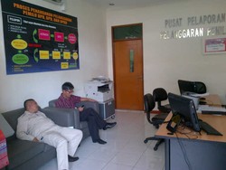 Tim Prabowo-Hatta Laporkan Jokowi ke Bawaslu Soal Curi Start Kampanye