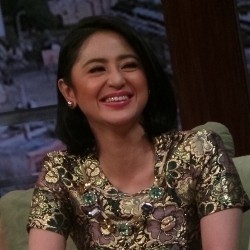 Umroh, Dewi Persik Berharap Dapatkan Jodoh Terbaik