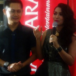 Saipul Jamil Tenggelam, Fitri Karlina Terbit Bersama Hendrawan