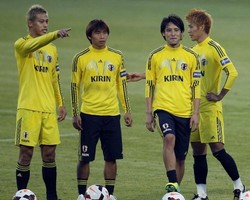 Tekad Samurai Biru Kejutkan Dunia