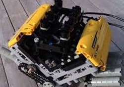 Mesin V8 6 Speed dari Lego