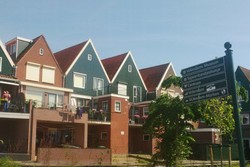 Volendam, Kota Favorit Turis Indonesia di Belanda