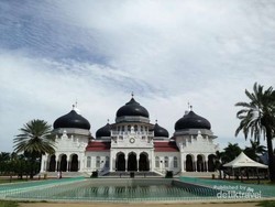 Aceh Dianggap Paling Siap Jadi Destinasi Wisata Syariah