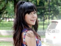 Aih, Manisnya Anisa Rahma