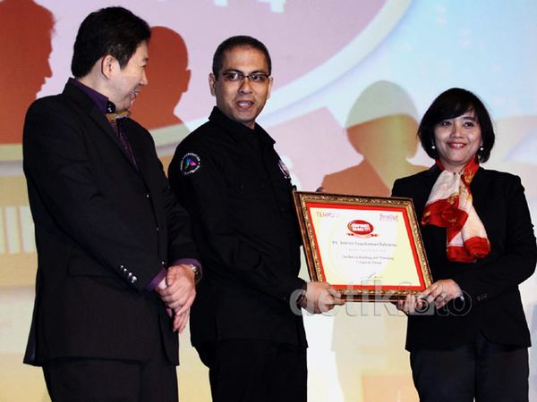 Penghargaan Corporate Image Award 2014