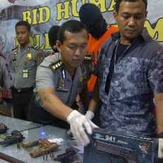 Polda Jatim Buru Pemasok Senpi dan Air Gun Asal Jabar