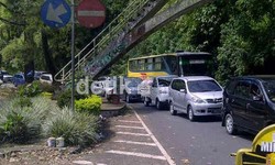 Akankah Jalur Puncak II Kumuh Seperti Puncak I?