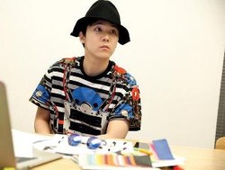 Vokalis FT ISLAND Akan Luncurkan Skull Hong Sebagai Merek Pribadinya