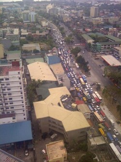 Manila Lebih Parah dari Jakarta, Benarkah?