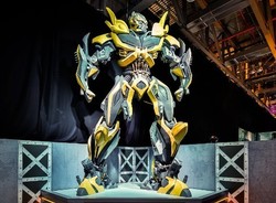 Keren! Ribuan Koleksi Transformers Dipamerkan di Macau