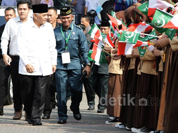 Hatta Hadiri Halaqoh Nahdatul Wathan