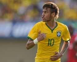 Scolari: Neymar Pesepakbola yang Bisa Bikin Kejutan Tiap Hari