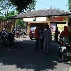 Guru SD Diarak ke Polsek Tertangkap Basah Berduaan di Kamar