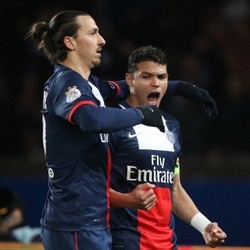 Thiago Silva Bantah Tak Akur dengan Ibra