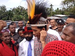 Jokowi Ditantang Usut Kasus HAM 98