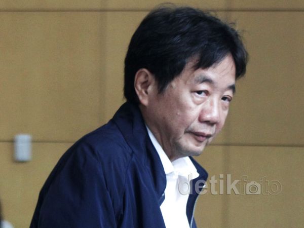 Sempat Mangkir, KPK Periksa Bos Sentul City