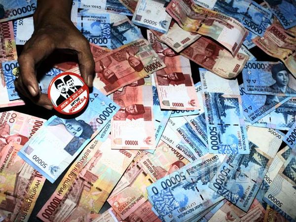 Advokat Galang Dana untuk Jokowi-JK